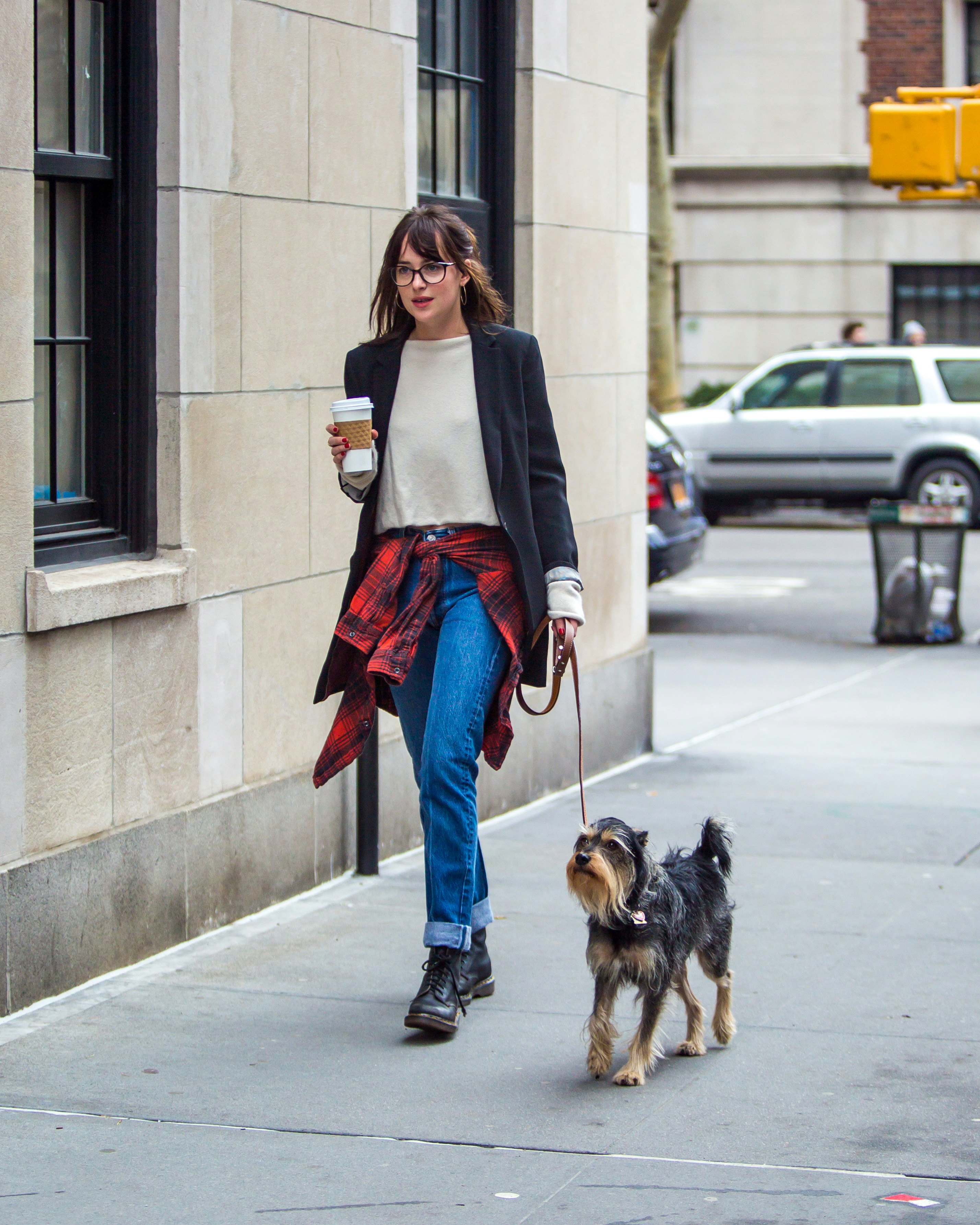 dakota johnson dr martens