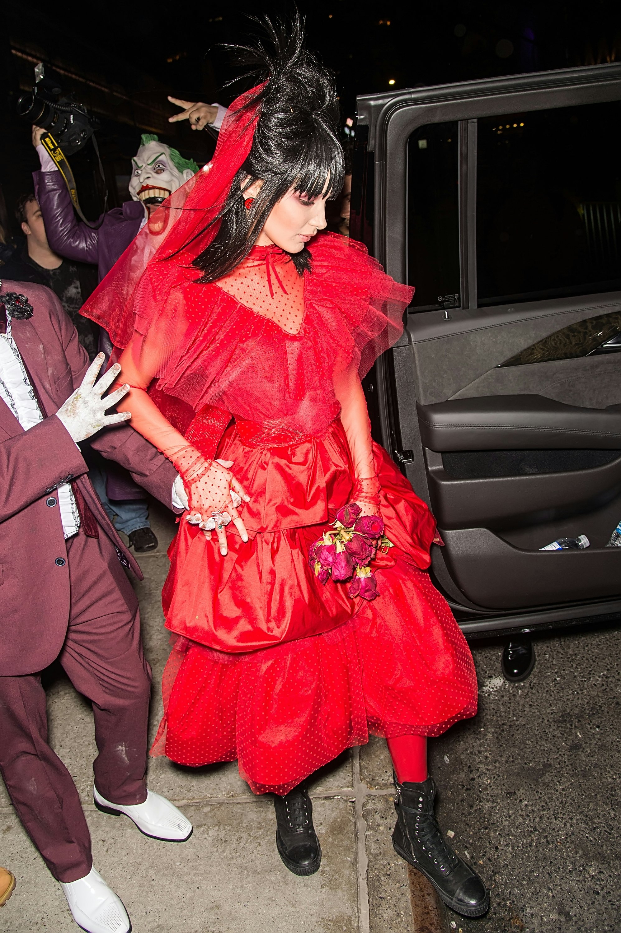 lydia deetz red dress costume