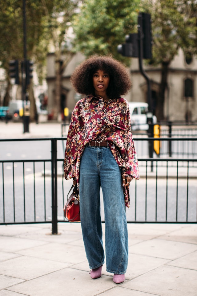 How To Style Baggy Jeans The Anti Skinny Jeans Trend Taking Over