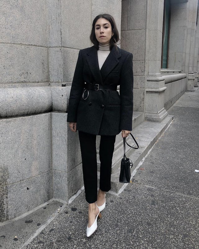 How To Wear A Belted Blazer Outfit Your Go To Look Of 19