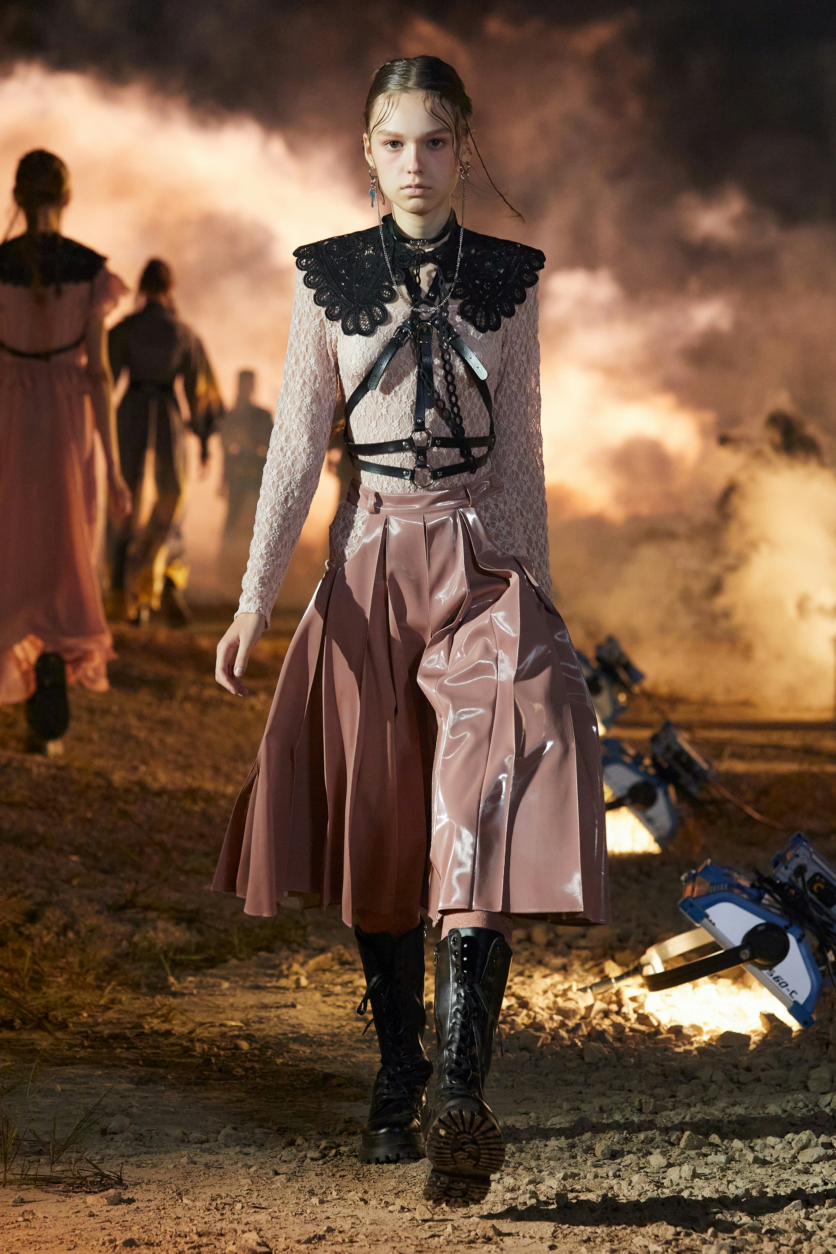 8 Trends From Paris Fashion Week Spring 2021 That Deserve ...