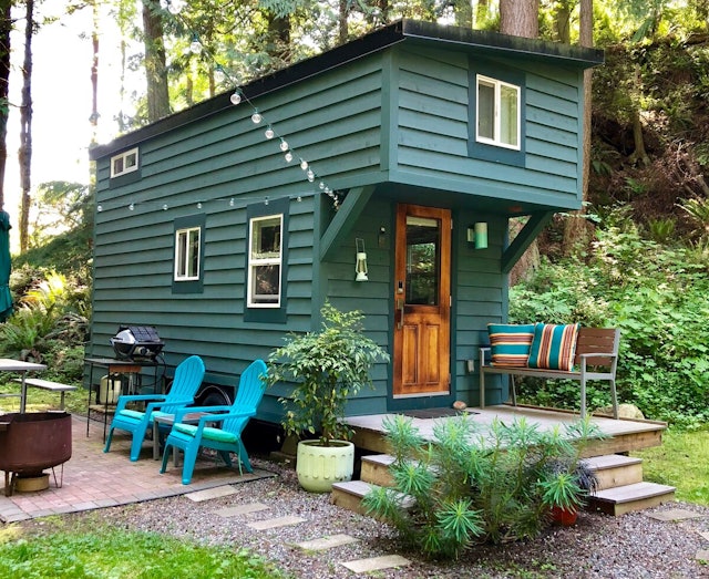 Airbnb & MINI Vehicles Are Offering The Perfect Socially Distant