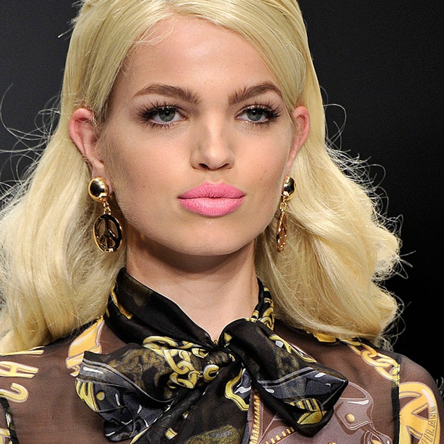 Skin for best lipstick colors summer fair size Summer colors for fair skin lipstick best near