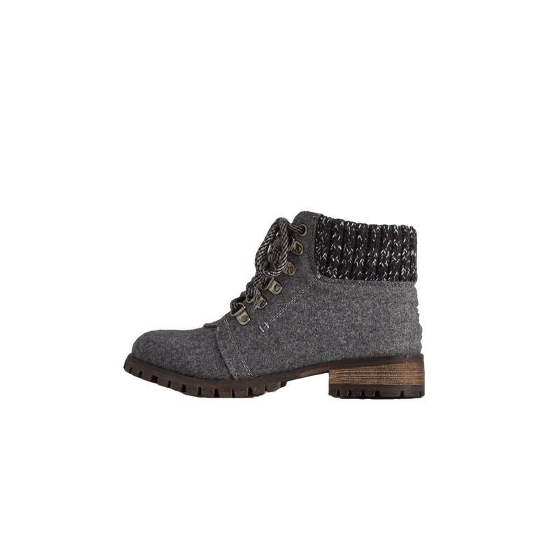 6 ToughChic Winter Boots For Happy Feet