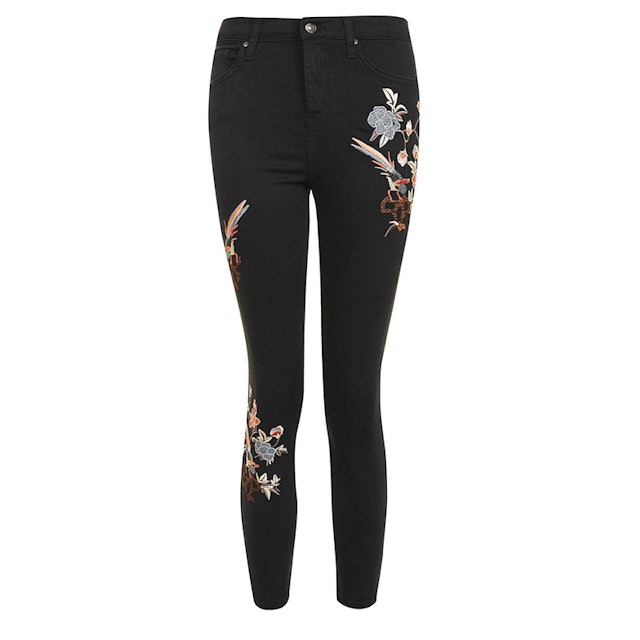 The Best Black Skinny Jeans In Every Style