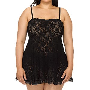 6 Super Sexy Plus-Size Lingerie Looks