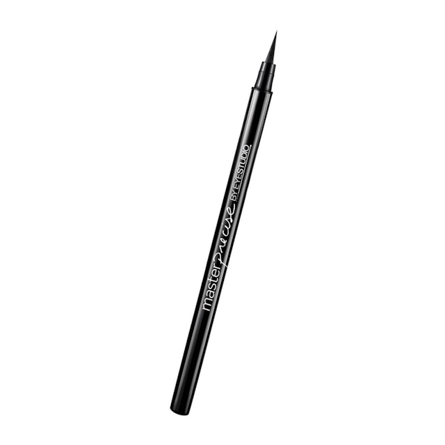 These Drugstore Eyeliners Won’t Smear—No Matter What