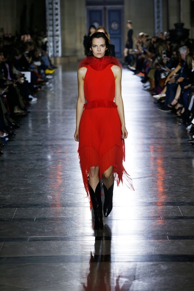 The Best Runway Looks From Paris Fashion Week