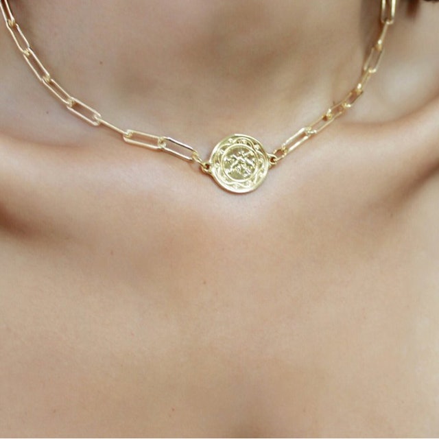 The Fall Jewelry Trend Everyone Will Be Wearing - Necklace Chain Link Pendant The Fall Jewelry Trend Everyone Will Be Wearing - Necklace Chain Link Pendant